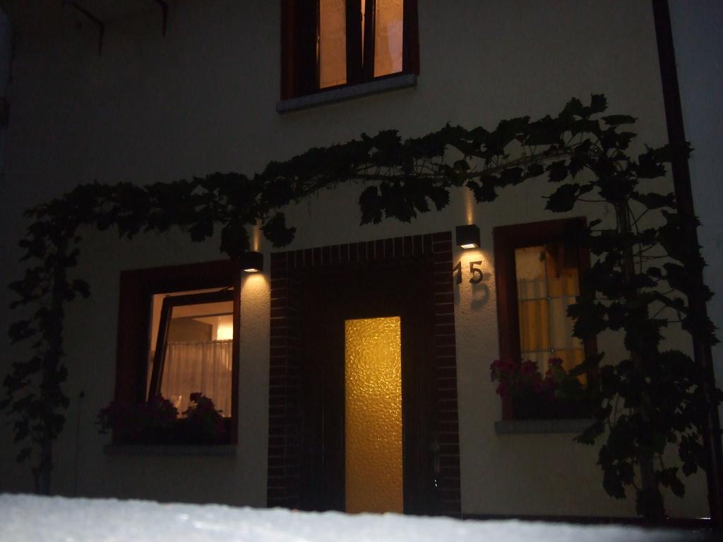 Kleines Winzerhauschen Villa Bremm Værelse billede